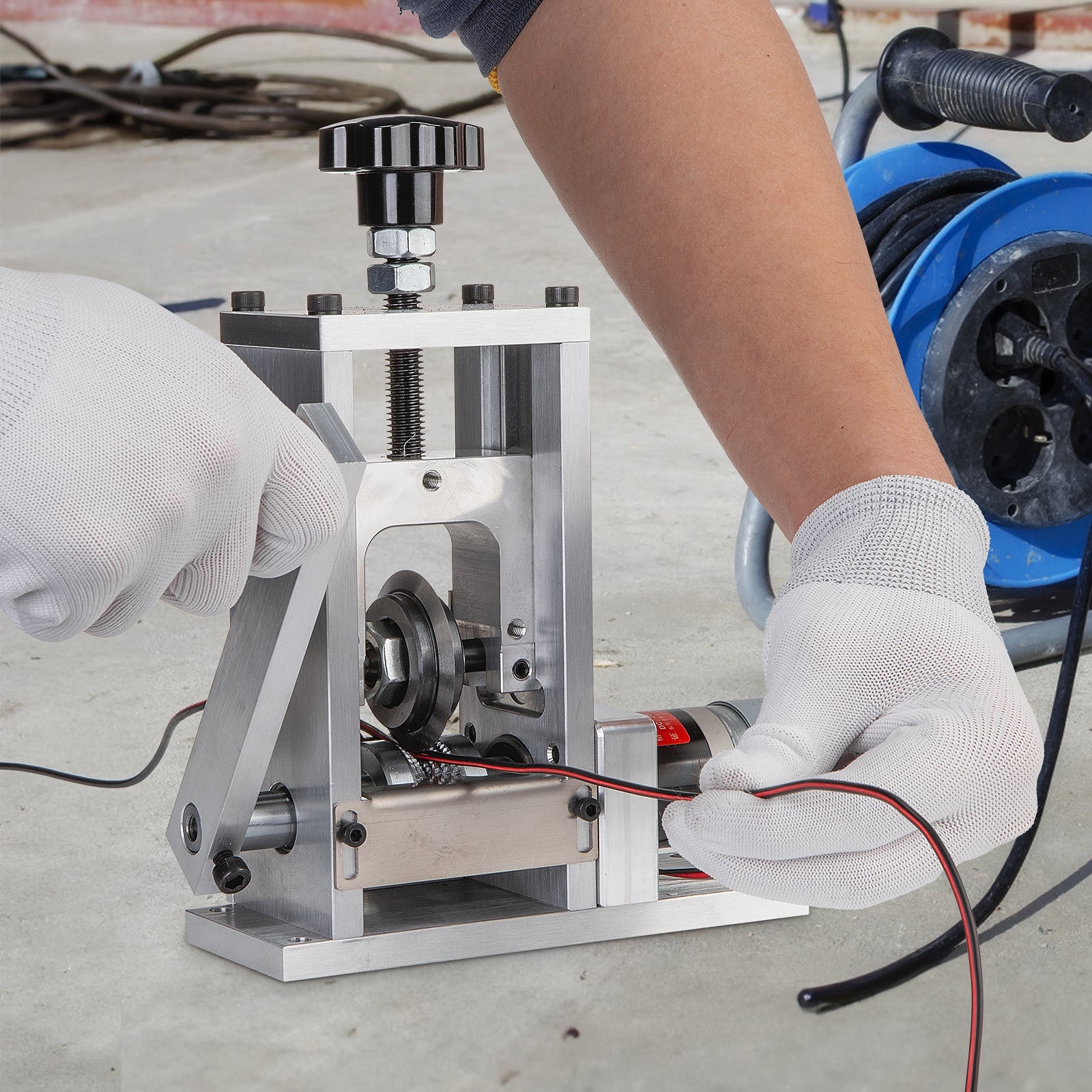 BEAMNOVA Electric/Manual/Drill Powered Wire Stripper Machine Automatic Power Hand Crank Stripping Machine for Scrap Copper, Stripping Wires of 2-25 mm, Flexible Wire Within 2 mm